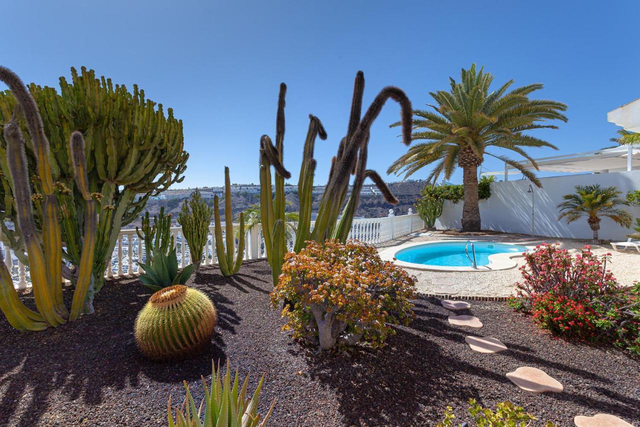 Stunning Villa With Breathtaking Ocean View โมกัน ภายนอก รูปภาพ