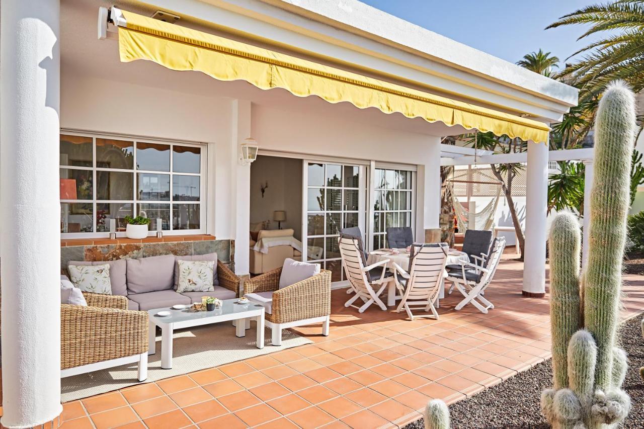 Stunning Villa With Breathtaking Ocean View โมกัน ภายนอก รูปภาพ
